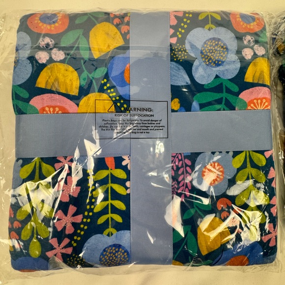 Little Sleepies Folk Floral Large Cloud Blanket - Picture 7 of 8